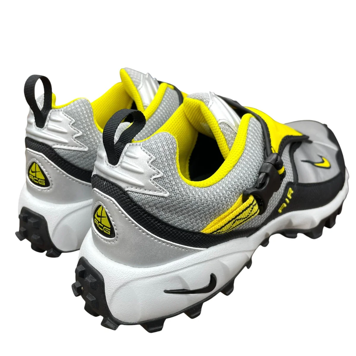 スニーカーHM7133-001 - Image 2