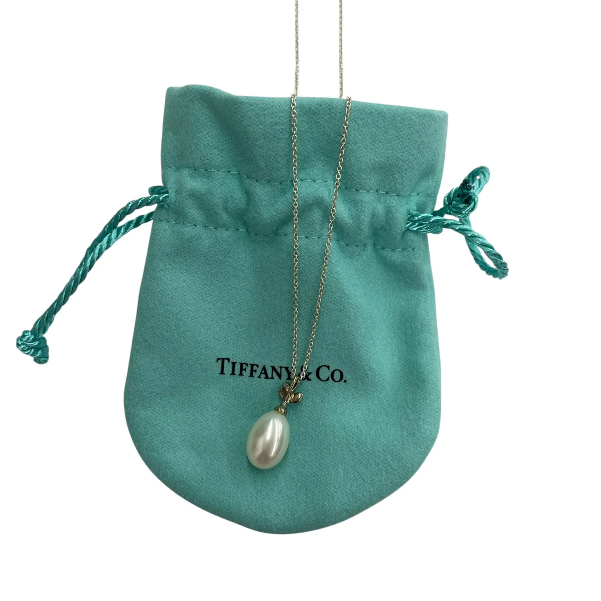 Paloma Picasso． オリーブリーフパールペンダントネックレス