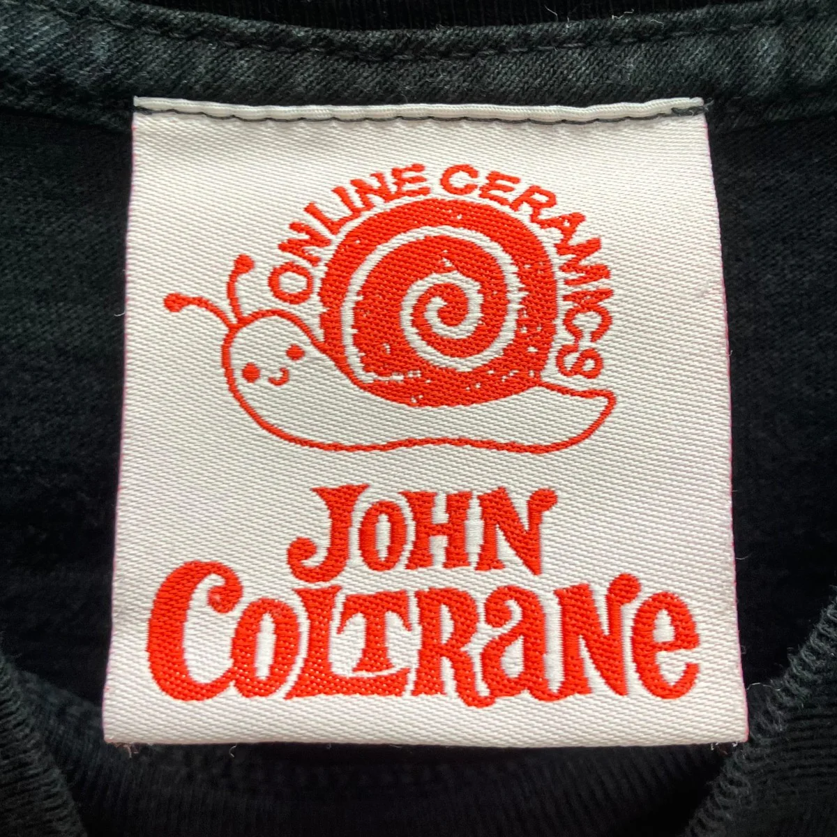 Alice ColtraneプリントTシャツ - Image 5
