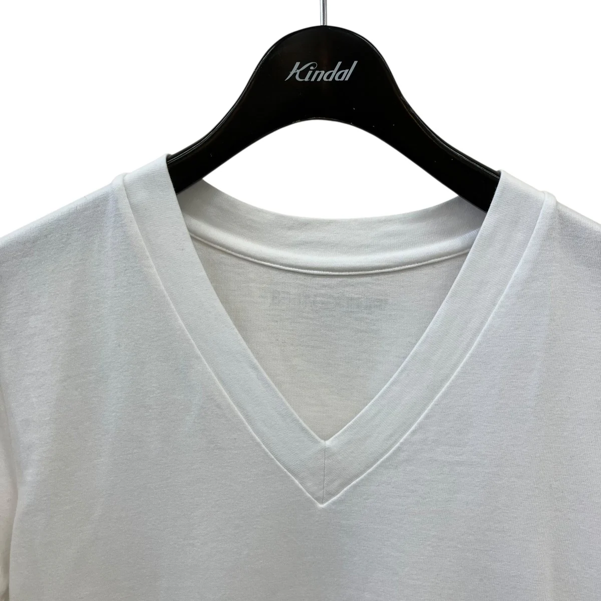 VネックTシャツMRT074 - Image 3