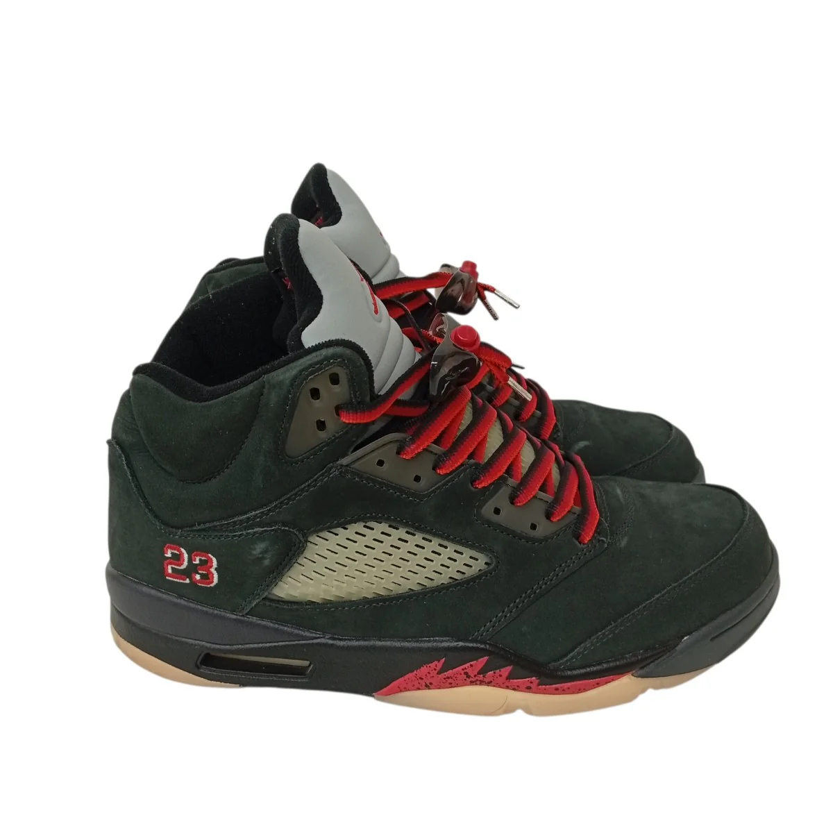 Nike Women’s Air Jordan 5 Retro GORE-TEX Off-NoirスニーカーDR0092 001 - Image 3