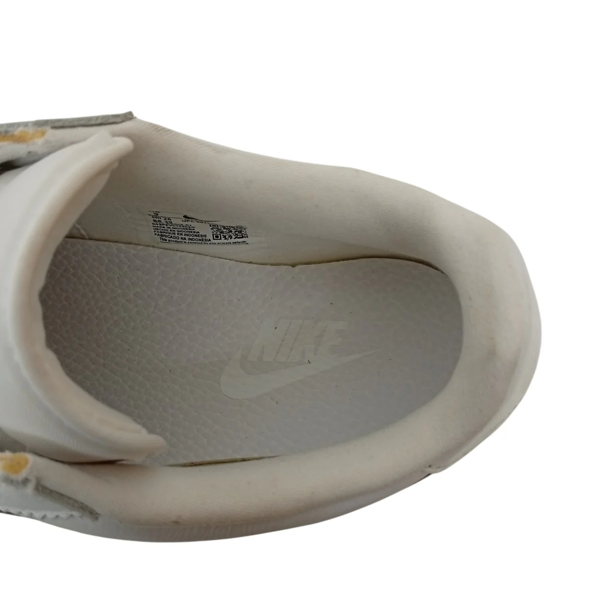 Cortez 23 PRMスニーカーFB6877-100 - Image 6