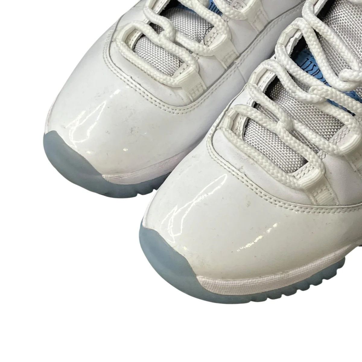 AIR JORDAN 11 RETROハイカットスニーカーCT8012-104 - Image 4