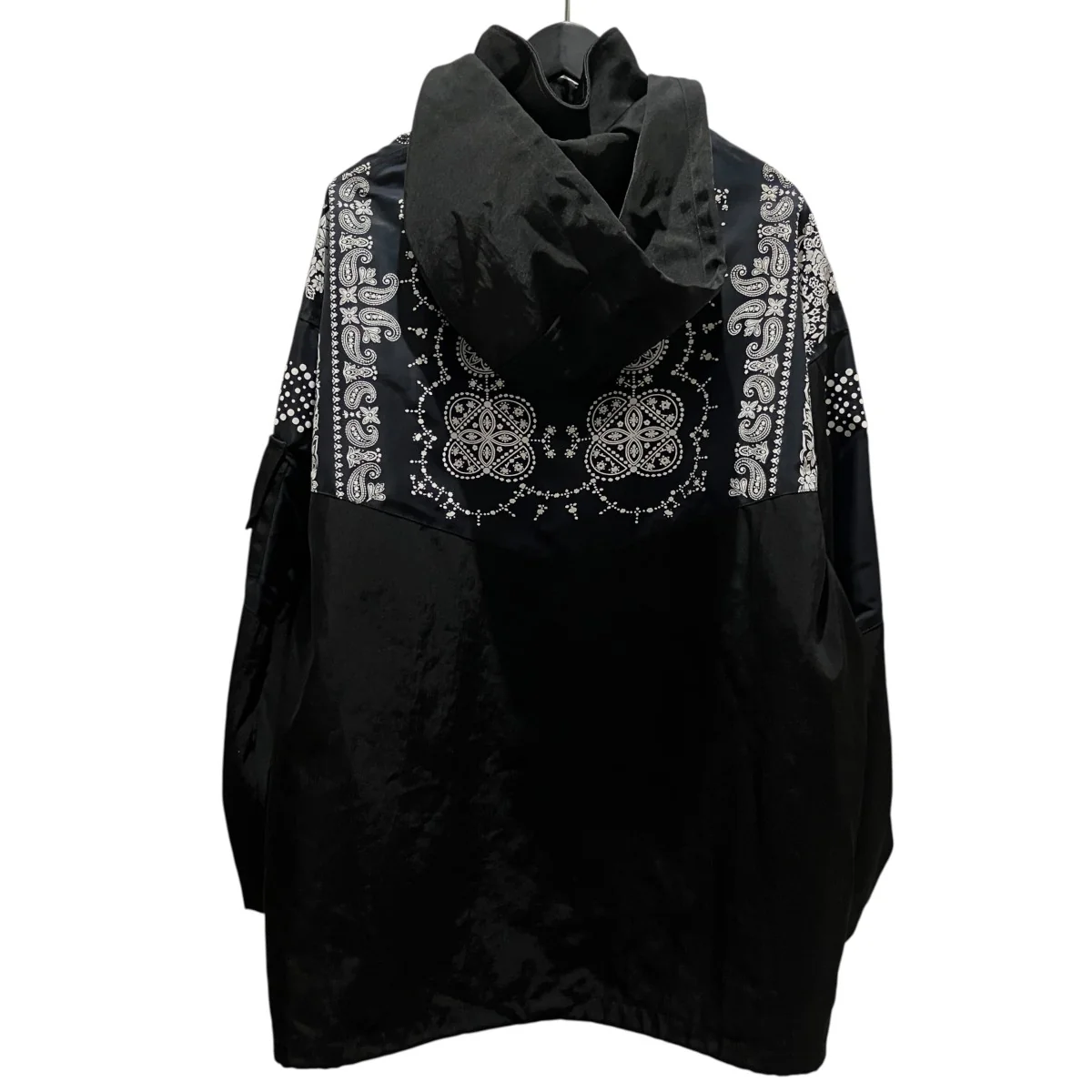 【ORIGINAL BANDANA PRINT HIGH NECK JACKET】フード付きナイロンジャケットMKS-JK-M13 - Image 2