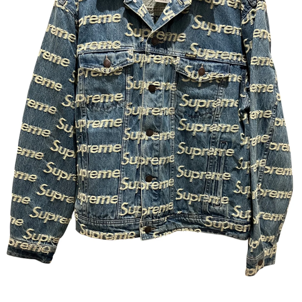 Frayed Logos Denim Trucker Jacketフレイドロゴデニムジャケット - Image 4