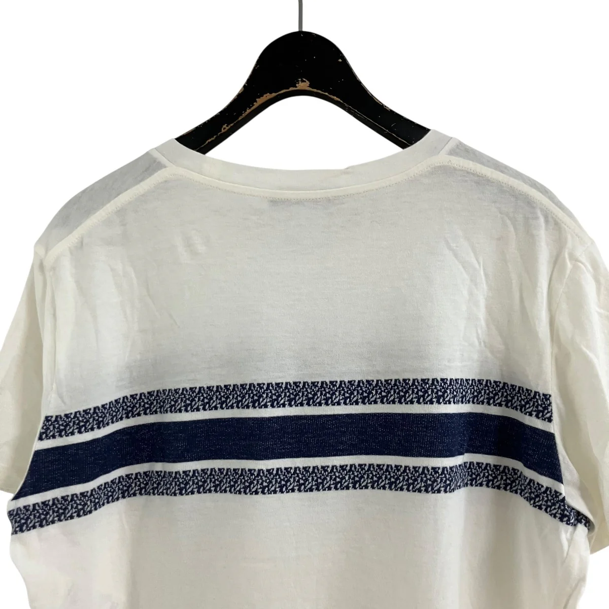 シグネチャーバンドロゴTシャツ - Image 5
