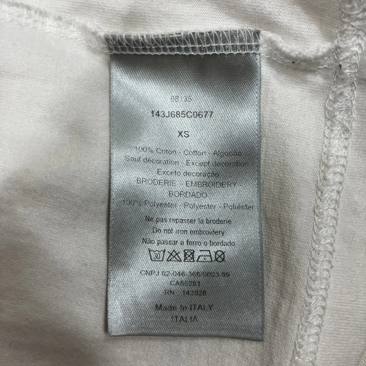 ロゴ刺繍Tシャツ - Image 8