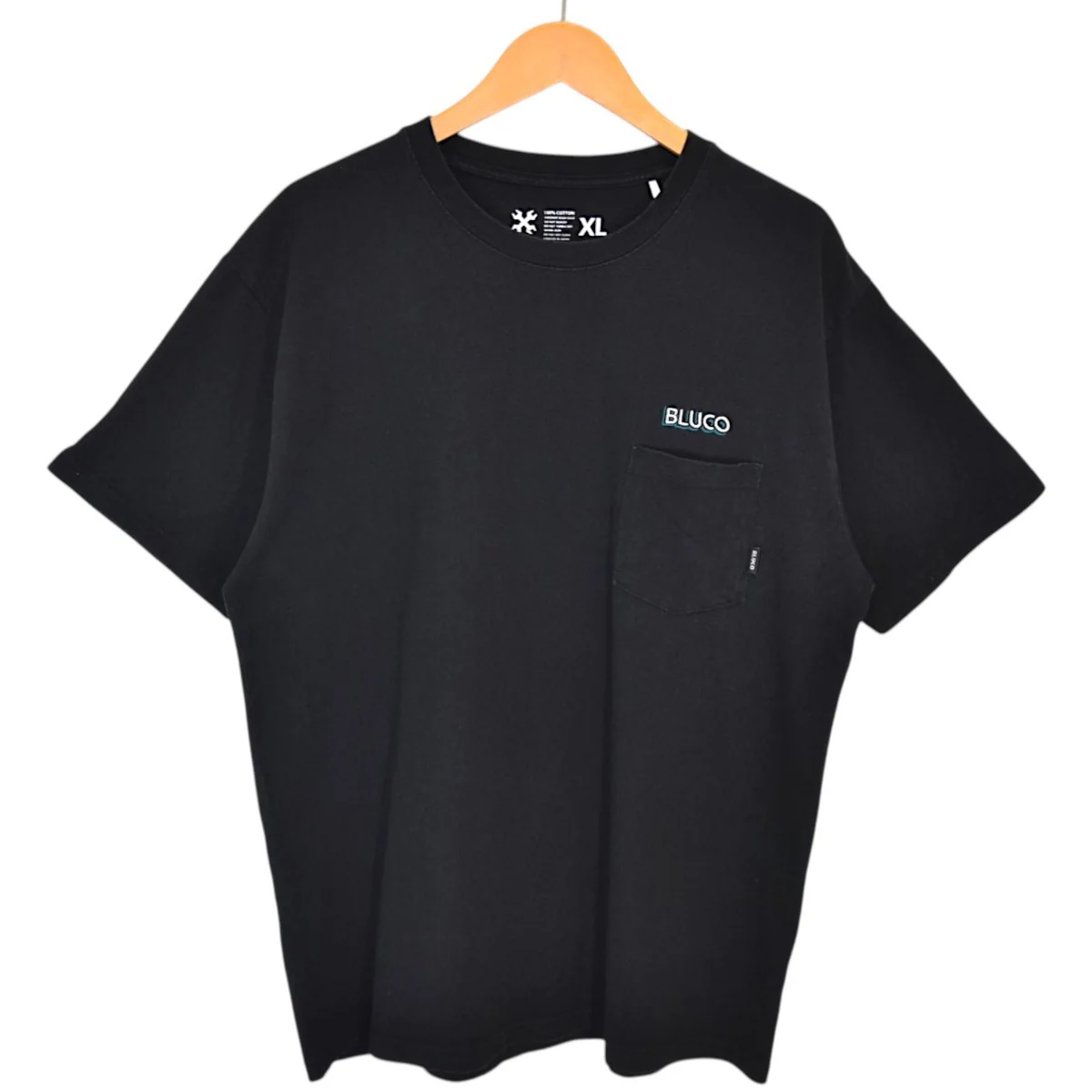 ロゴ刺繍ポケットTシャツ