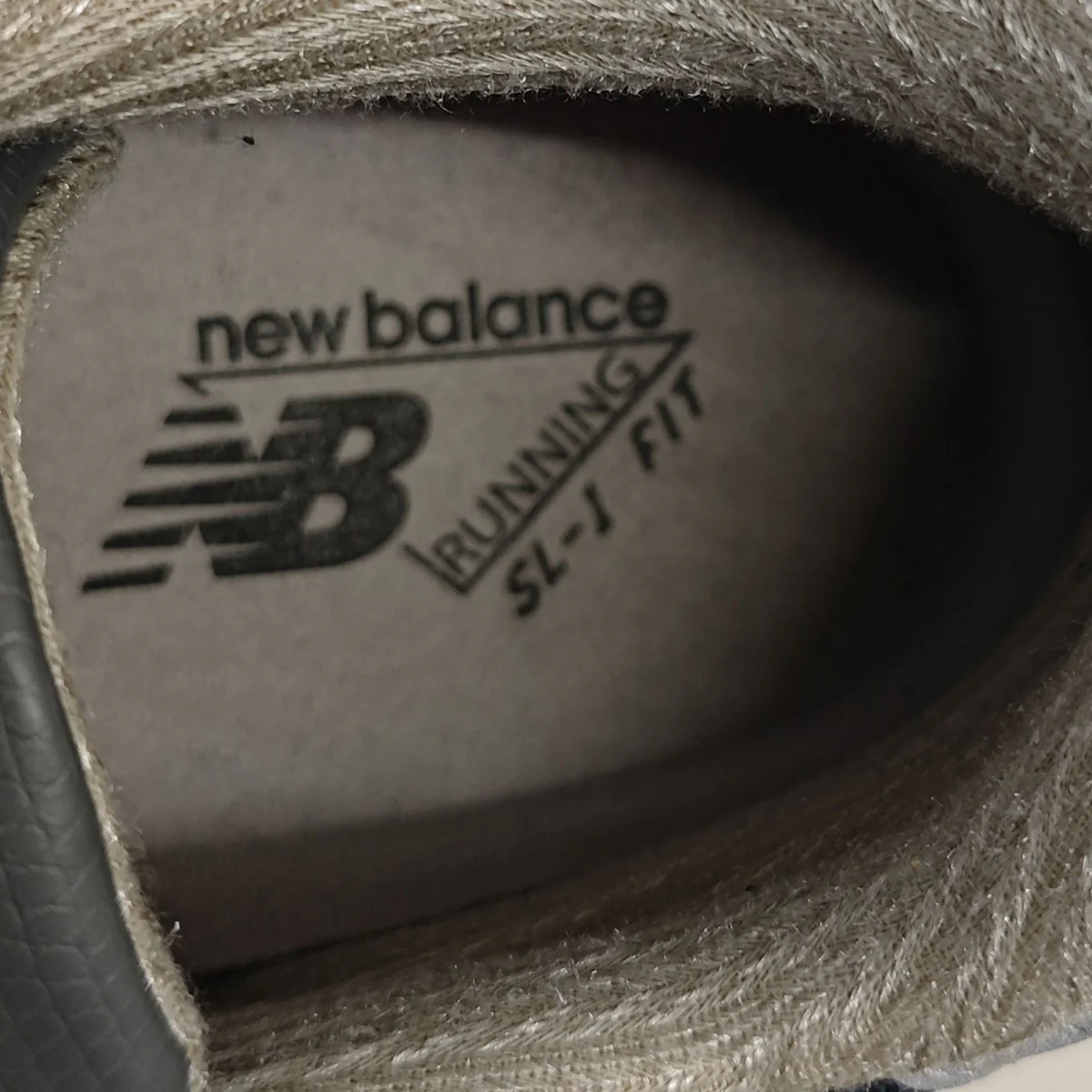 ローカットスニーカーU998NV - Image 4