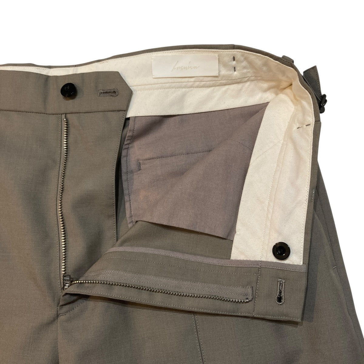 DOUBLE CENTER PLEATS PANTSパンツIH-22SS-P001-ECN - Image 4