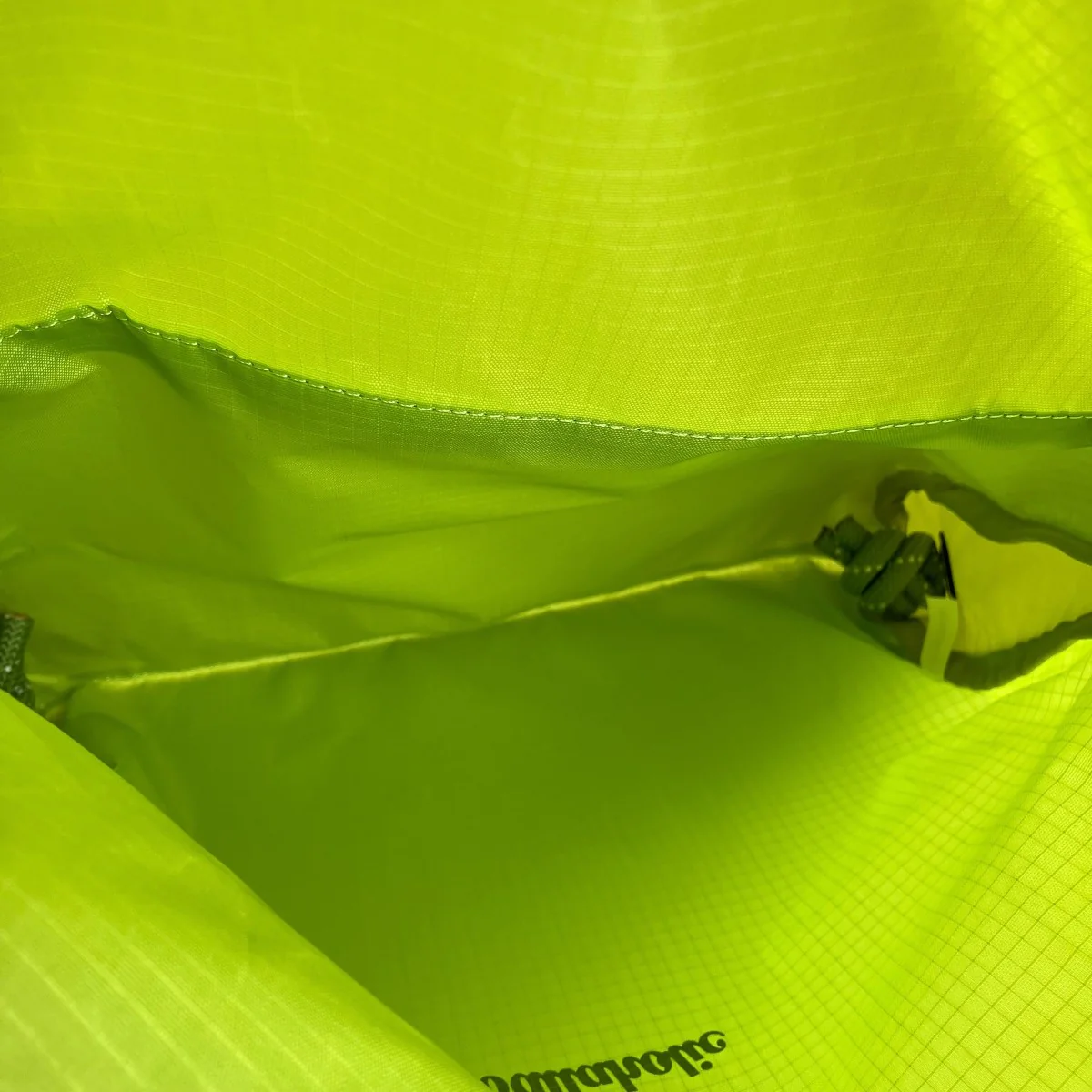 Logo Zip Pocket Gymsackナップサック - Image 5