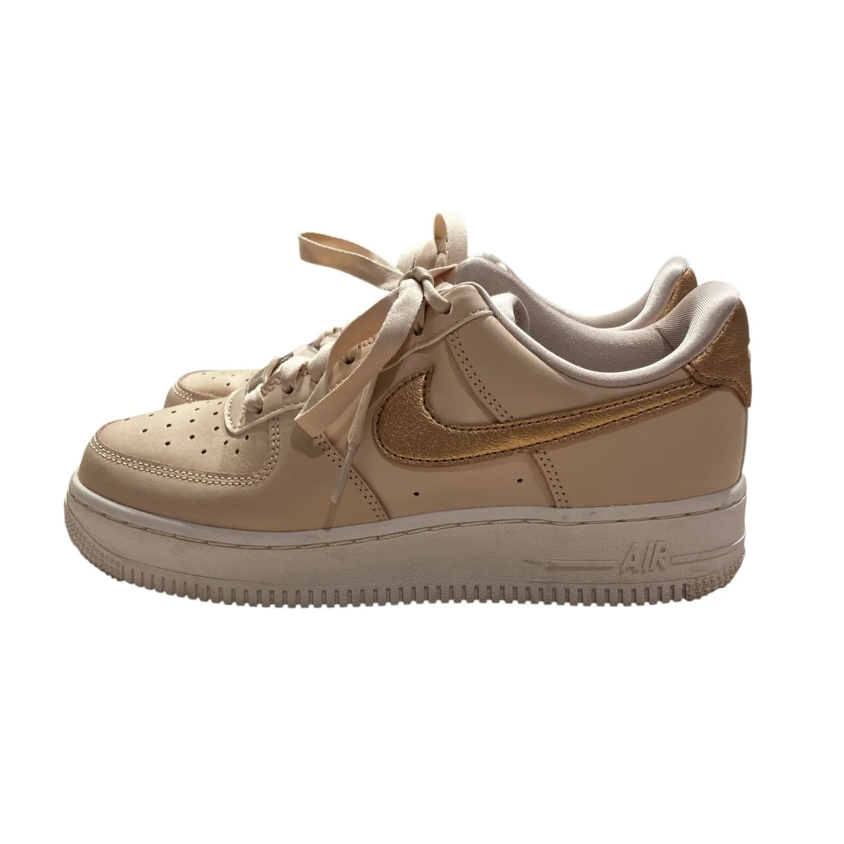 W AIR FORCE 1 ’07 サンドドリフト ファントム メタリックゴールド厚底スニーカーDQ7569-102 - Image 3