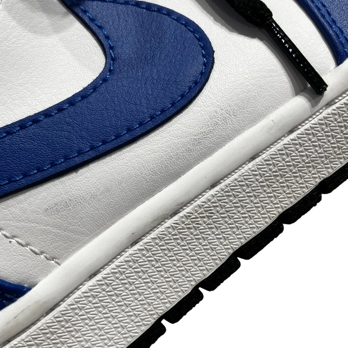 Air Jordan 1 Lowスニーカー - Image 8
