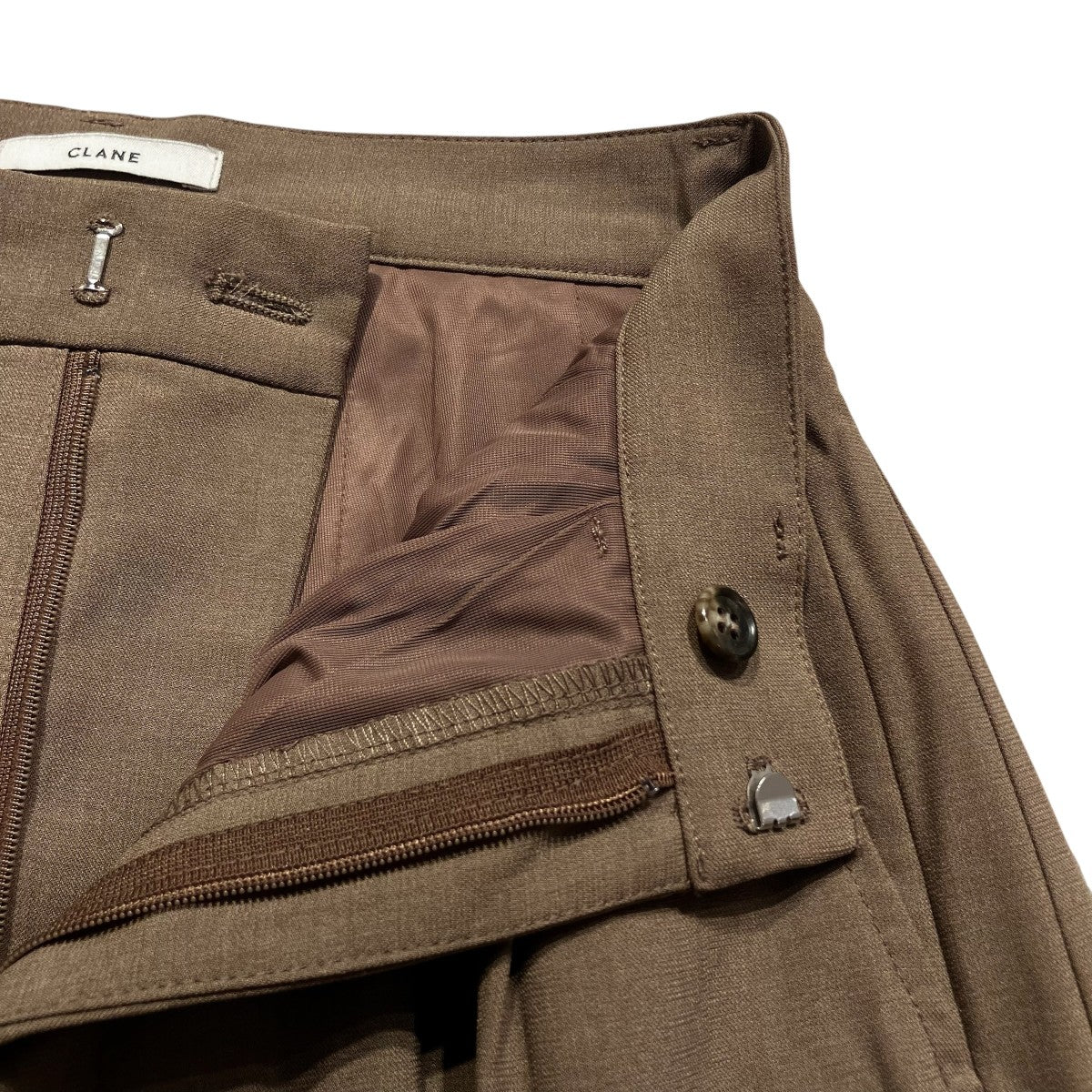 20SSBASIC TUCK PANTSスラックス18110-7021 - Image 5