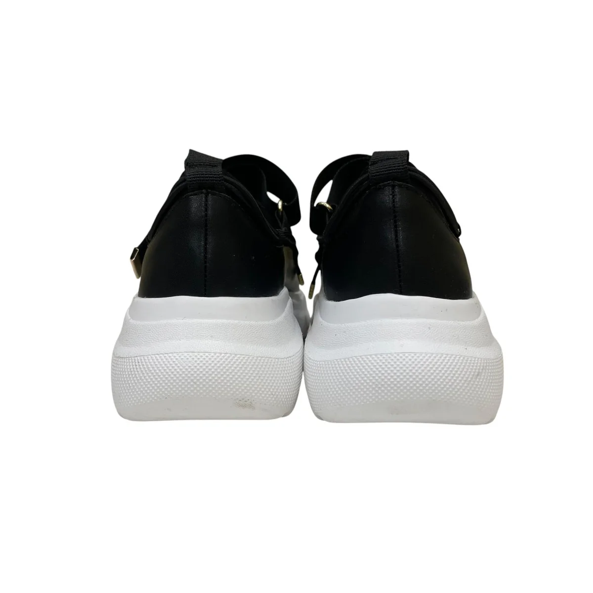 スニーカー - Image 3